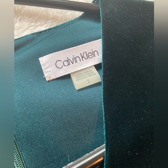 Calvin Klein forest green dress - Picture 4 of 6